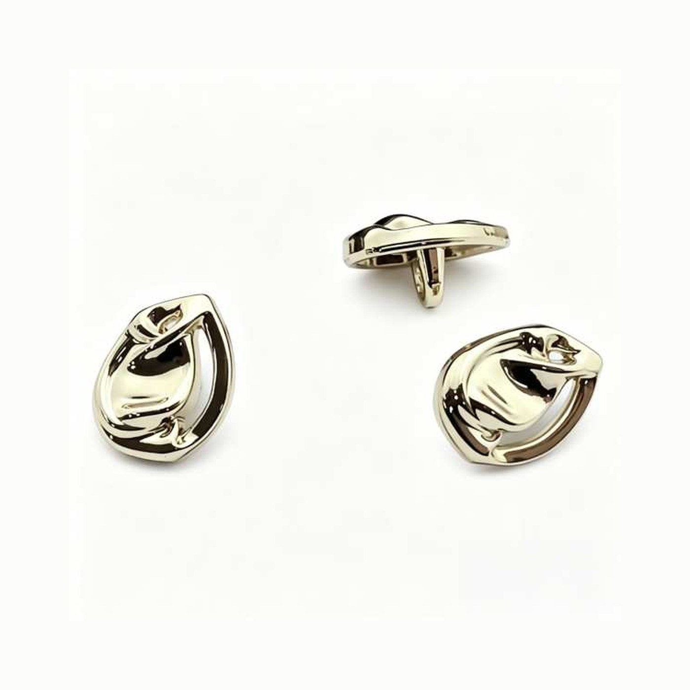 Sculpted Gold Sew-on Button